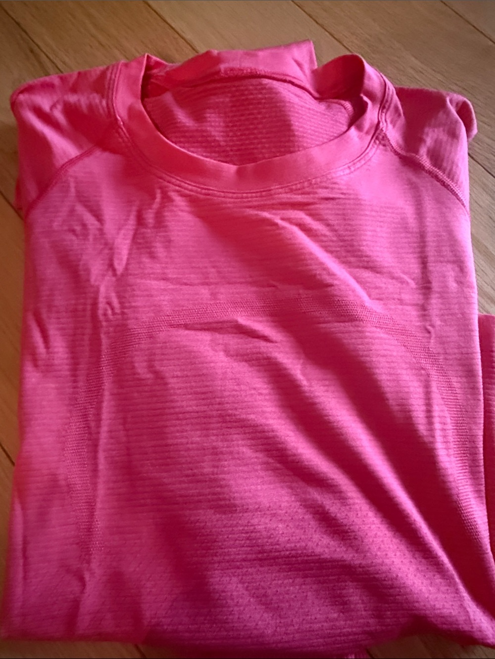 Lululemon women’s long sleeve running shirt